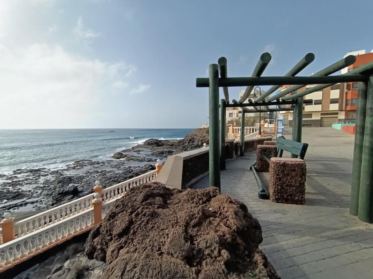 Melenara Beach And Salinetas Beach Telde Bagian luar foto